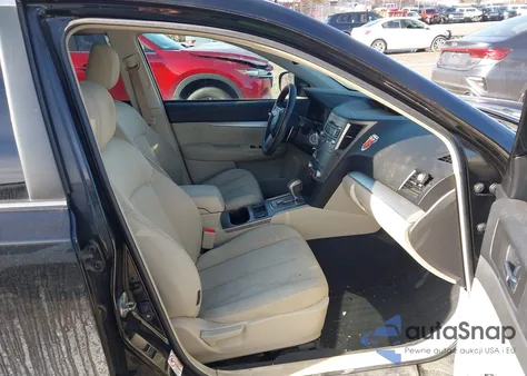 2010 Subaru Outback 2.5I Premium from USA, damaged, VIN 4S4BRCGC6A3374771